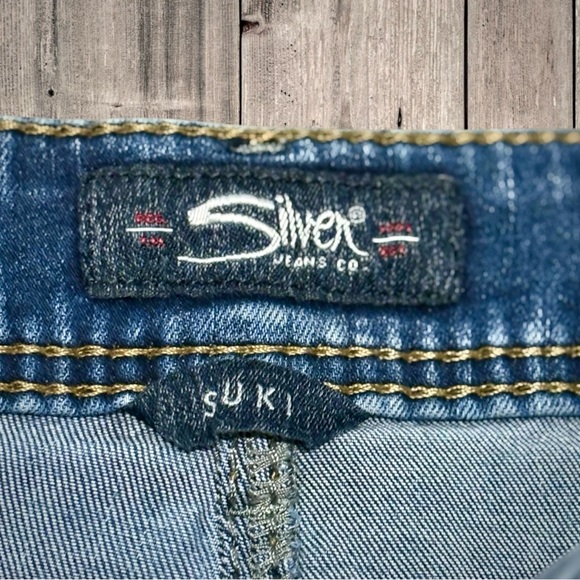 Silver Jeans Co Suki Skinny Cropped Acid Wash Jeans Plus Size 18/ L25 EUC #166 - Picture 5 of 15